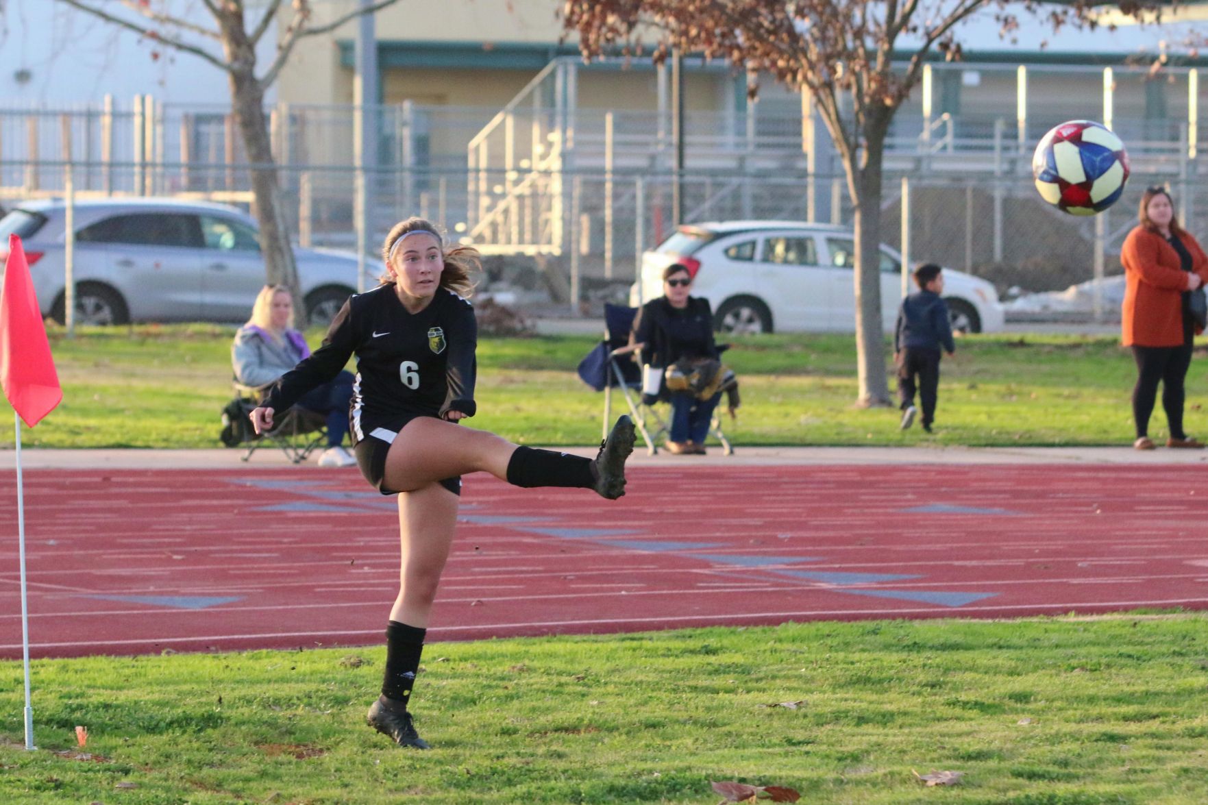 Fagundes’ goal downs Spartans, SP takes sole possession of first